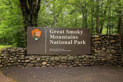 Great Smoky Mountains National Park sign
