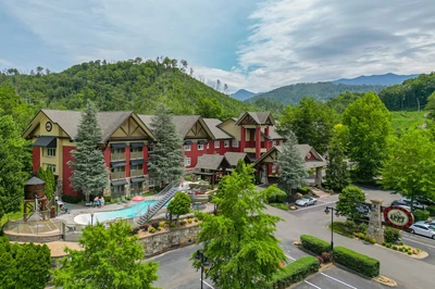 The Appy Lodge with Smokies