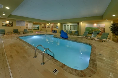 Appy Lodge indoor pool