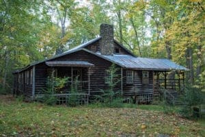 A historic log cabin in the Elkmont Ghost Town.