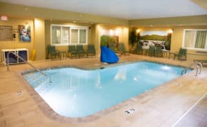 indoor pool at the appy lodge