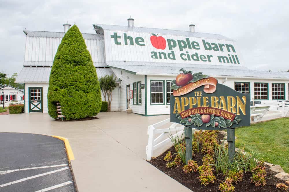 the apple barn in sevierville