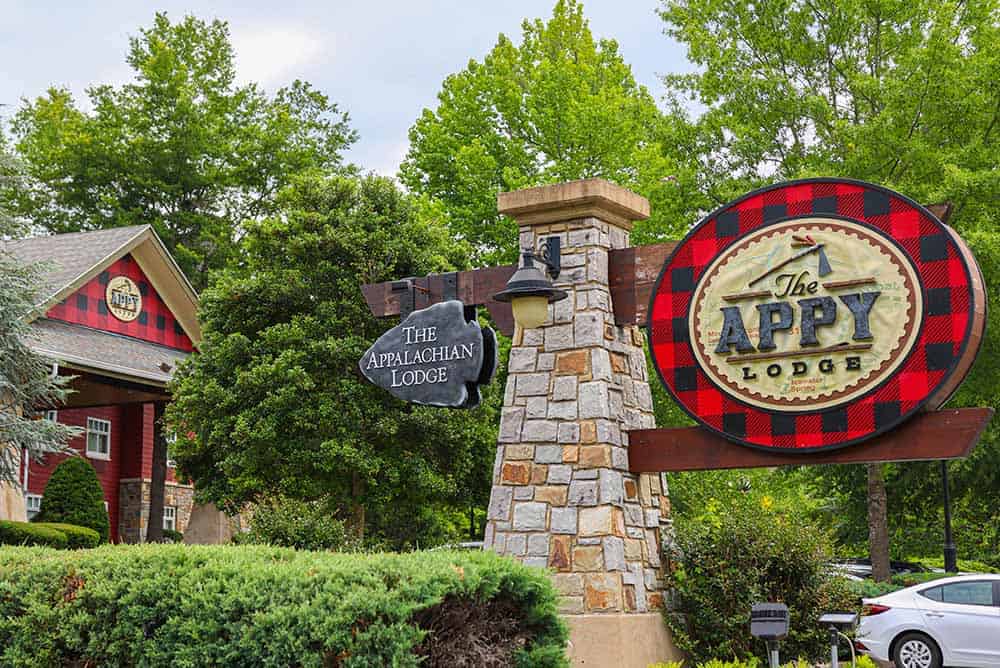 the appy lodge sign